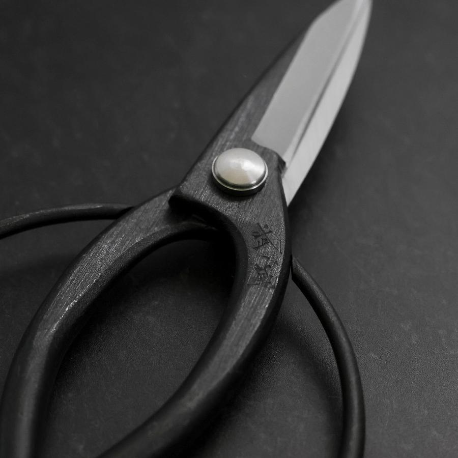Black Musashi Ueki Pruning Shears / Garden Scissors Round Blue Steel #2 Forged Handmade 200mm